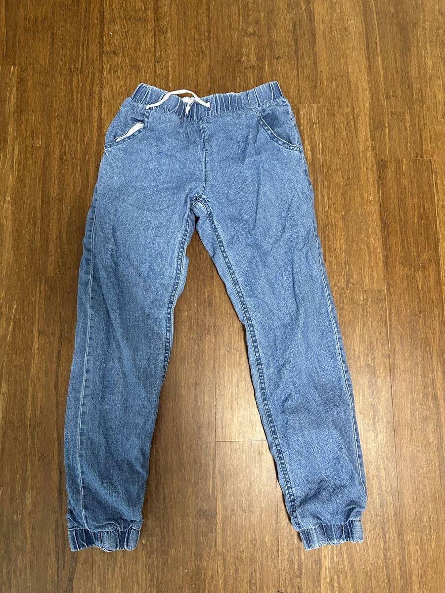 Pantaloni: gefütterte Hose Migros Grösse 134 – Usato da Busswil venduto da billib
