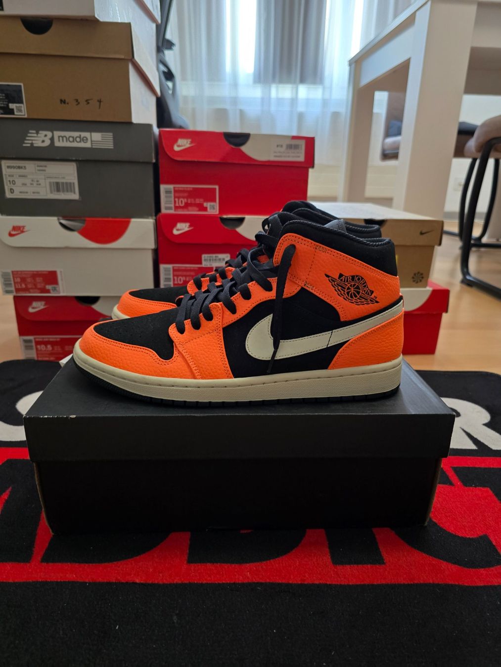 Jordan Scarpe da uomo: Nike air Jordan 1 mid – Usato da Courtion venduto da Frankyloveairmax 1