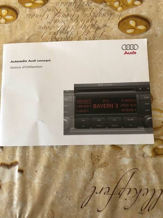 Radio: Autoradio Audi concert avec chargeur cd – Usato da Clarens venduto da mauros52 4