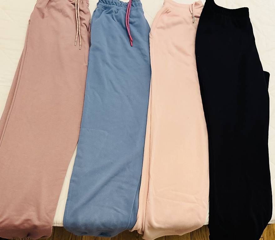 Pantaloni: Jogginghosen S/M – Usato da Illnau venduto da Fakiraa