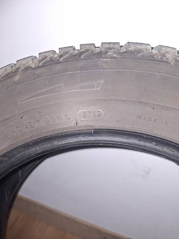 Pneus & Roues: 175/65R15 – D'occasion à St. Antoni par Menzce 3
