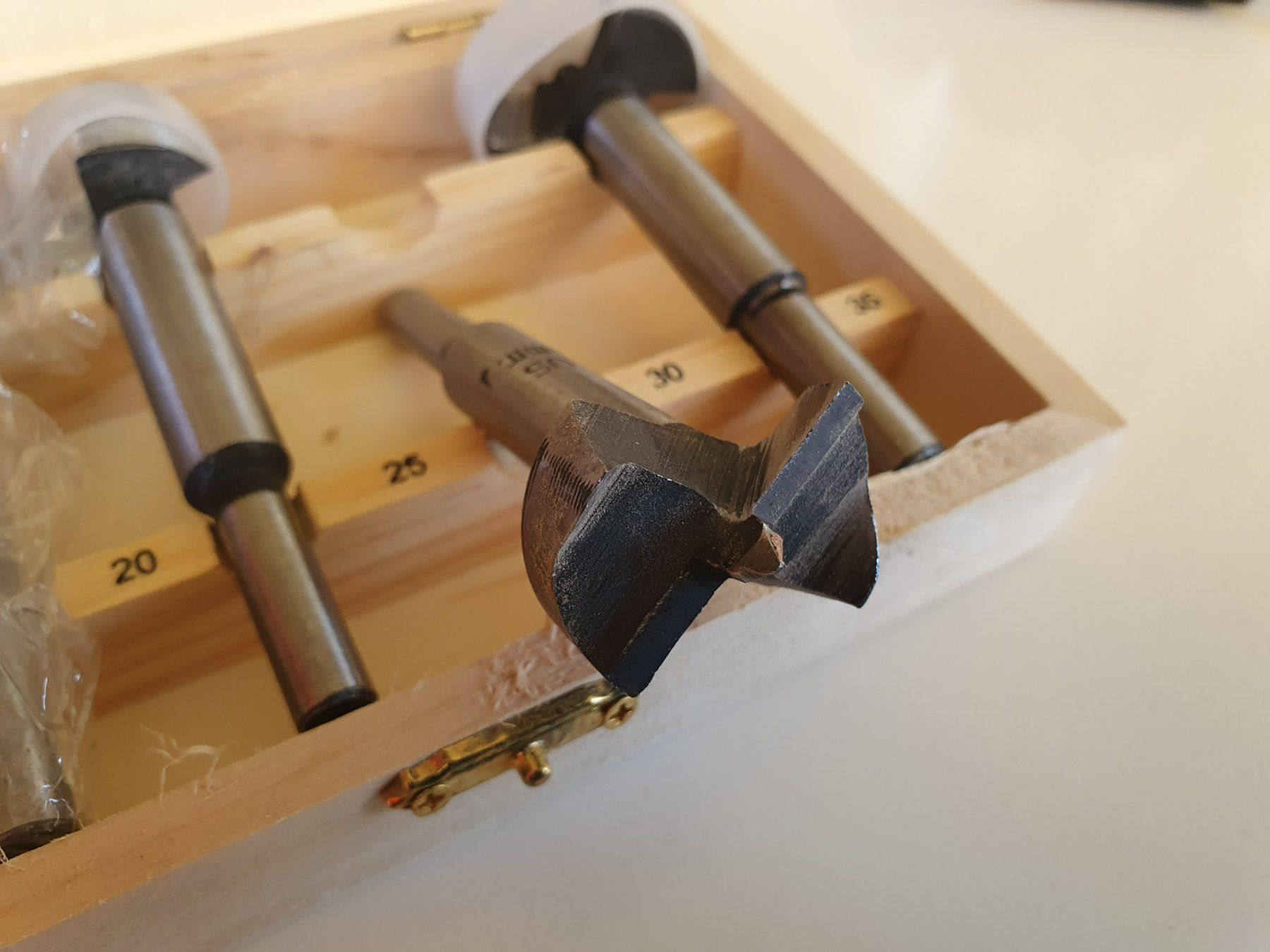 Tutti gli attrezzi: LUX-TOOLS Forstnerbohrer-Set – Usato da Wädenswil venduto da walhai99 2