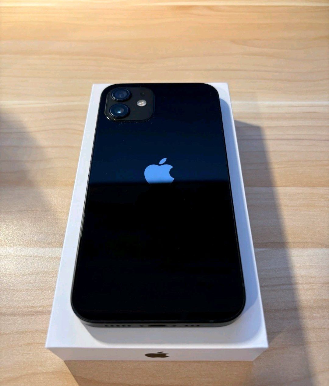 Apple Telefoni cellulari / Smartphones: iPhone 12 (128GB) Akku 100% – Usato da Luzern venduto da Waince786 2