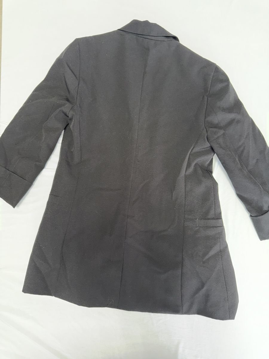 Bershka Giacche: SCHWARZER DAMEN-BLAZER GR. S – Usato da Winterthur venduto da fij_f65r 4