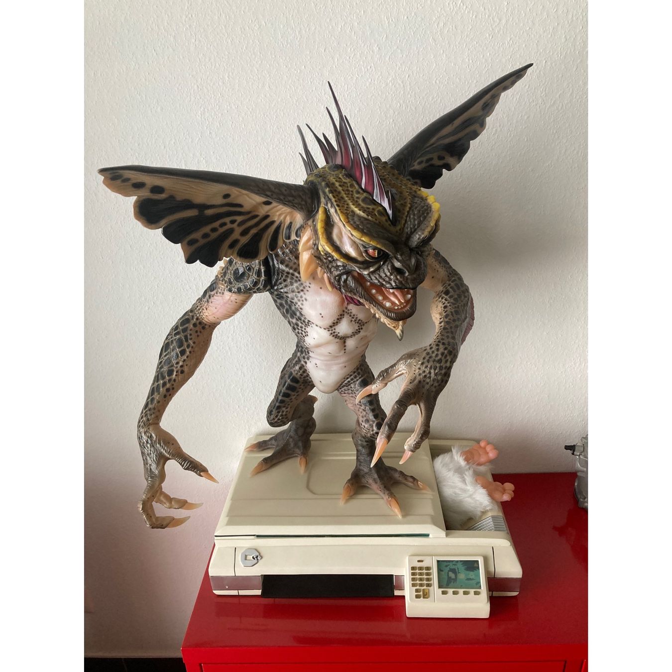 Skulpturen & Statuen: Gremlin mohawk statue – Gebraucht aus Abtwil AG von Gremlin_gizmo