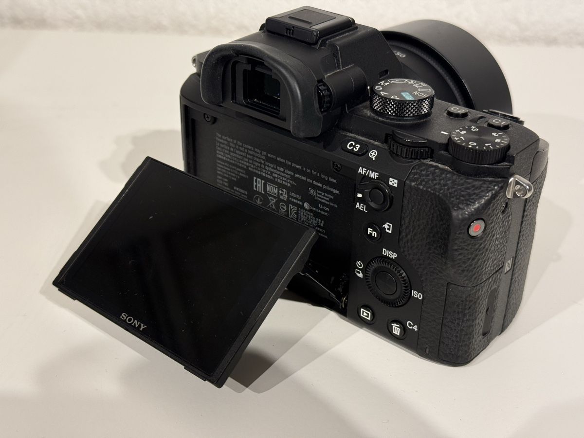 Sony Fotocamera: Sony Alpha 7 II BODY – Usato da Niederrohrdorf venduto da AAnonymous 2