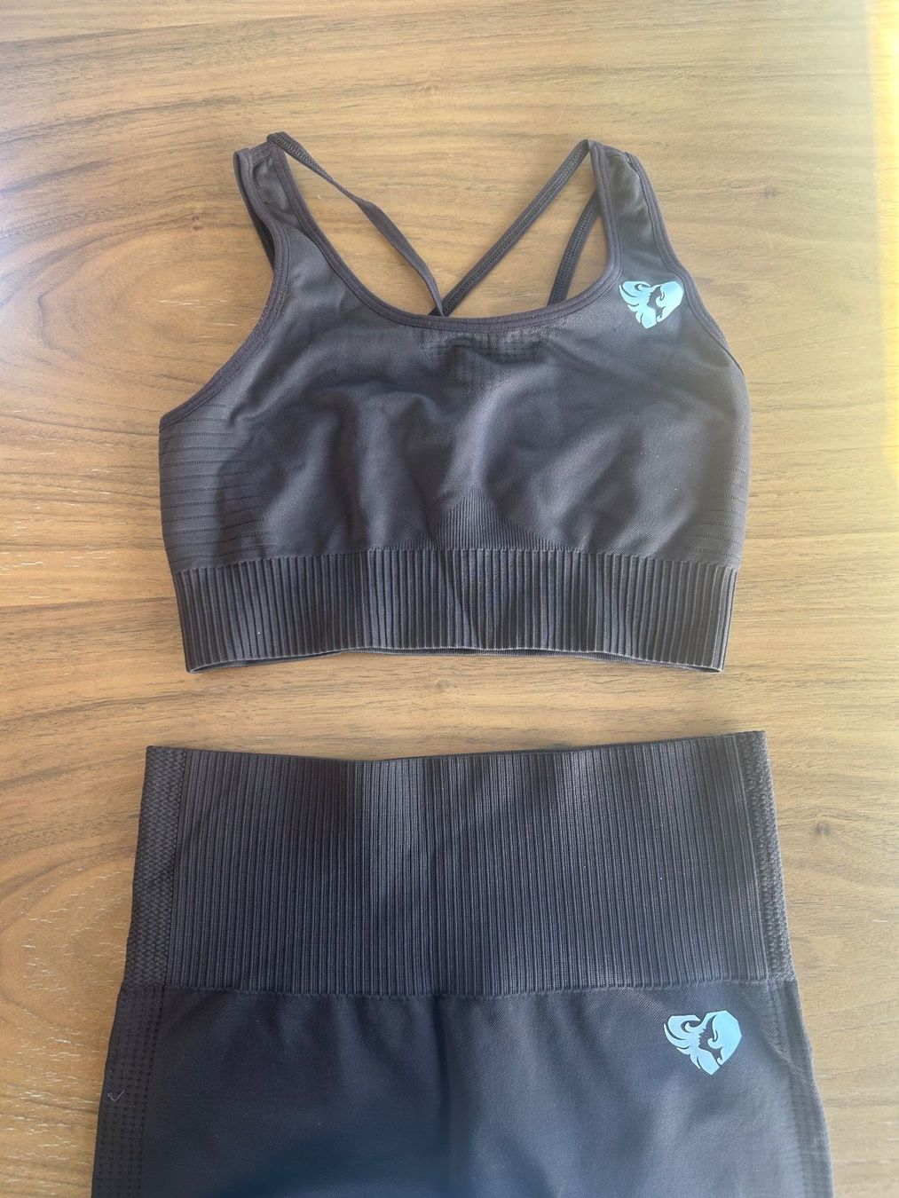 Tops: Womansbest Sport set braun – Neu (gemäss Beschreibung) aus Frauenfeld von isa_9cy7 2