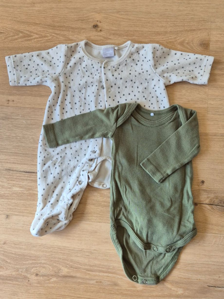 Lotti & Set di vestiti: Kuscheliges Set, Body mit Strampler, Gr. 50/56 – Usato da Ettenhausen TG venduto da Melanie_K.