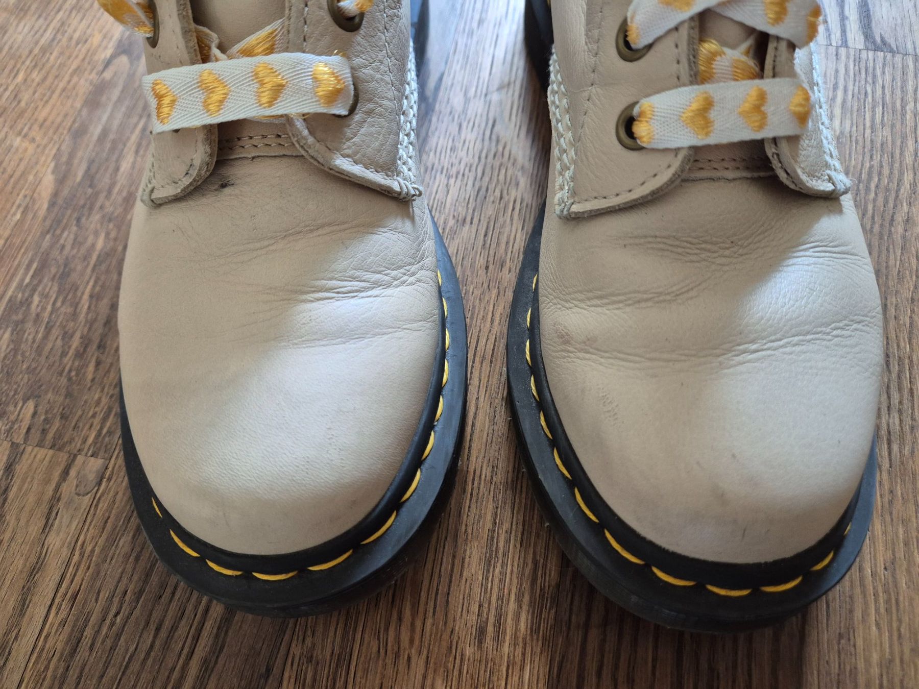 Dr. Martens Scarpe da donna: Beige Dr Martens size 38 – Usato da Zürich venduto da monadiederich 4