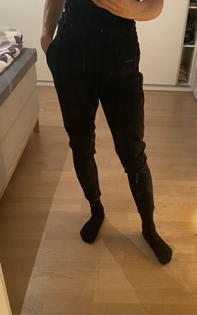 ONLY Stoffhose Damen Gr. 38 schwarz neuwertig