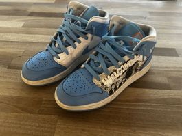 Jordan 1 Mid Sneaker „School Game Winner“ (GS) Grösse 39
