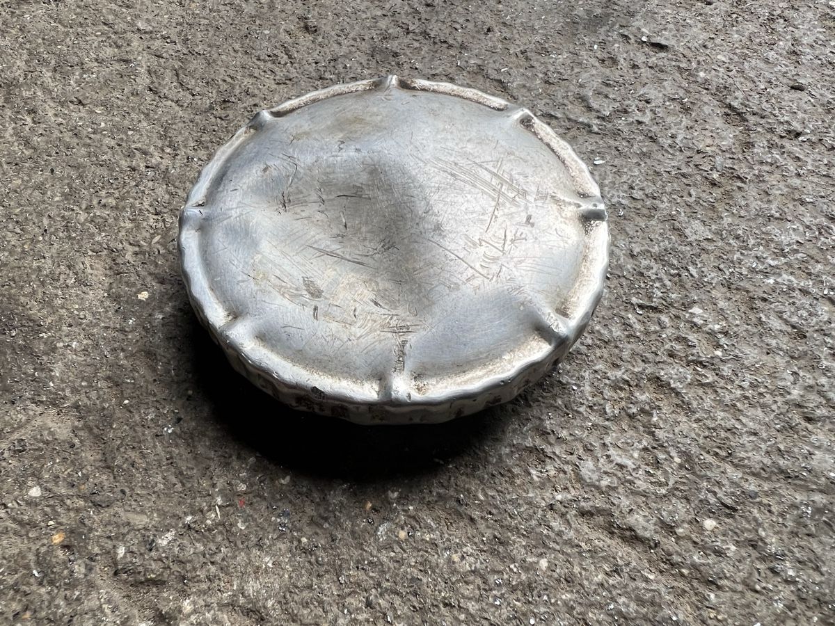 Hürlimann Trattori: Tankdeckel passend zu Hürlimann – Usato da Oensingen venduto da alpenvogel92