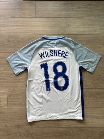 2016-17 England Home Shirt Wilshere #18 - (S)