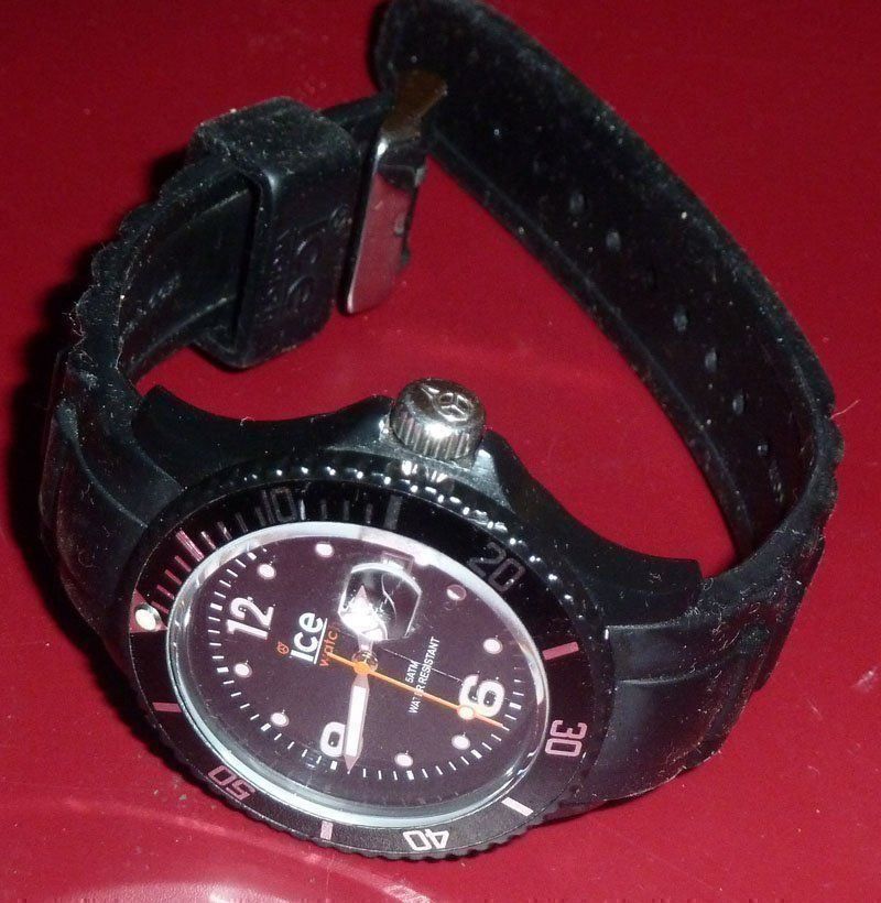 Uhren: Ice Watch Armbanduhr / Uhr – Gebraucht aus Ruggell von Btt 1