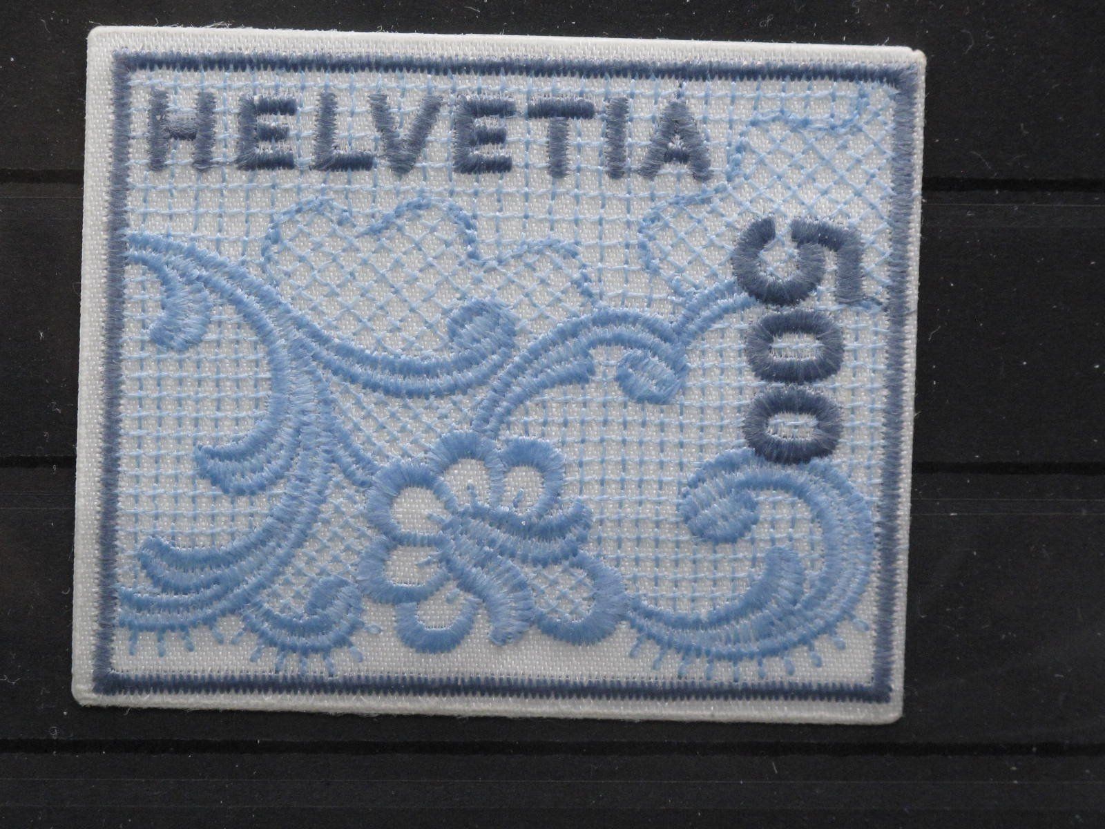 Alle Briefmarken: CH 2000  gestickte Marke ** – Gebraucht aus Wil SG von fva01
