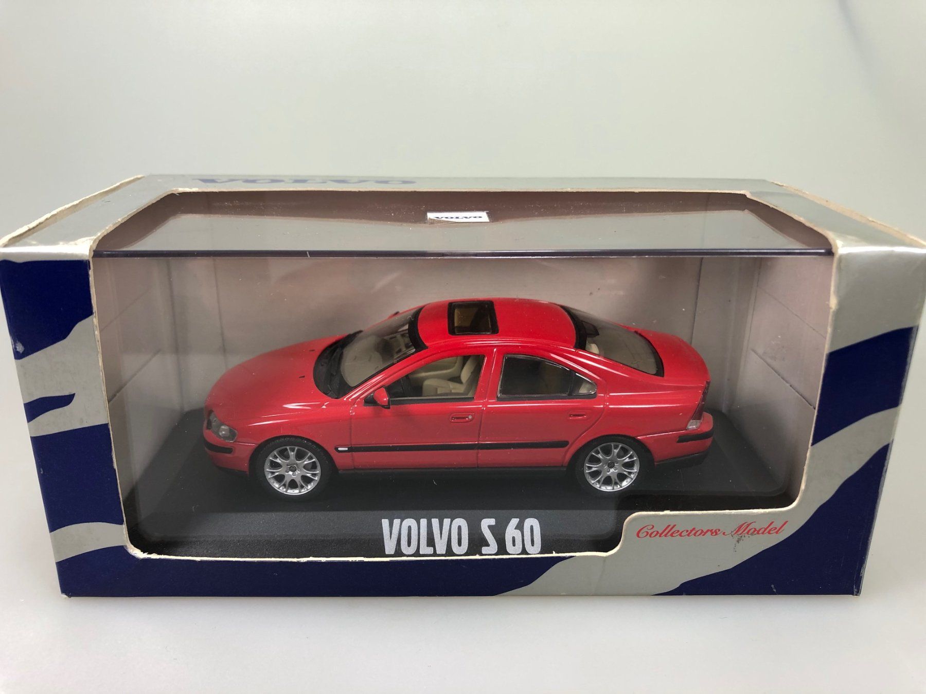 Volvo Modellini d'auto: Volvo S60 - Minichamps - 1:43 – Usato da Widen venduto da Himan 3