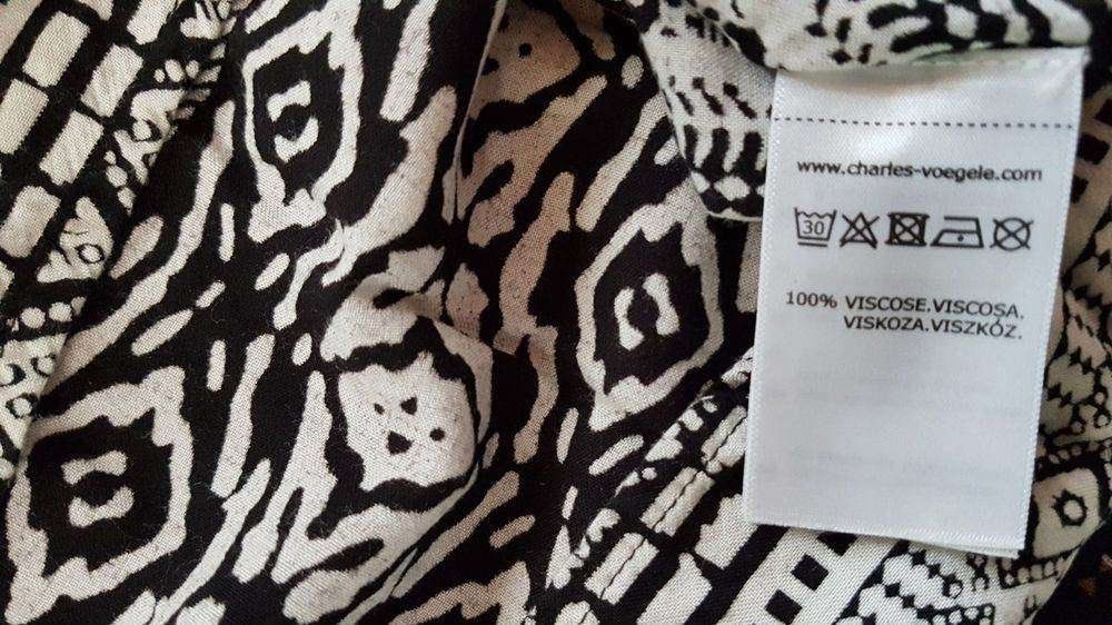 Tops: Top in schwarz/weiss 42 – Gebraucht aus Bätterkinden von Elefantenzoo 2