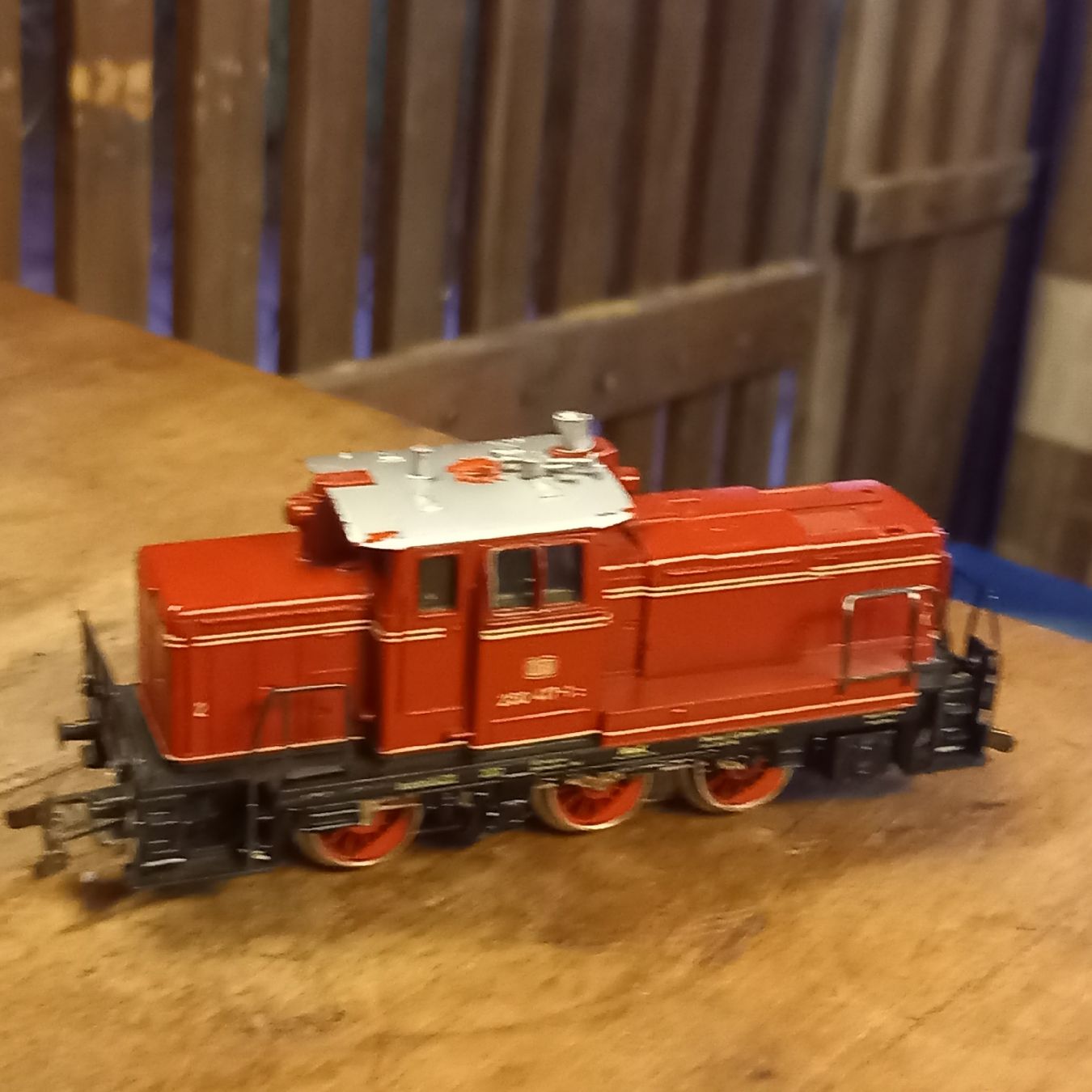 Märklin Trains électriques: Märklin HO Diesel-Lokomotive 260 417-1  mit Digitaldecoder. – D'occasion à Ottenbach par menseli251 1