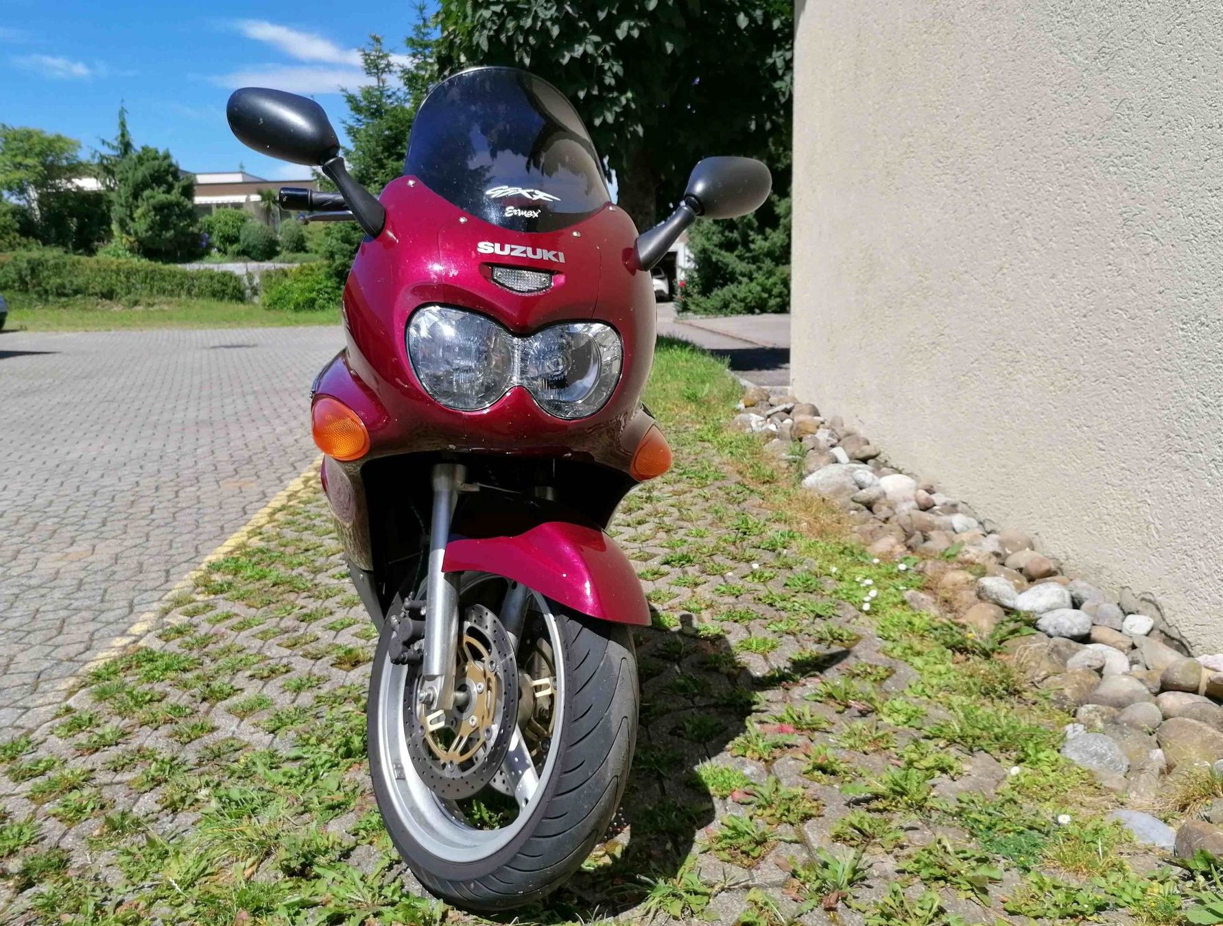 Suzuki Strada: Suzuki GSX 750 F – Usato da Beinwil (Freiamt) venduto da Tourigny 1