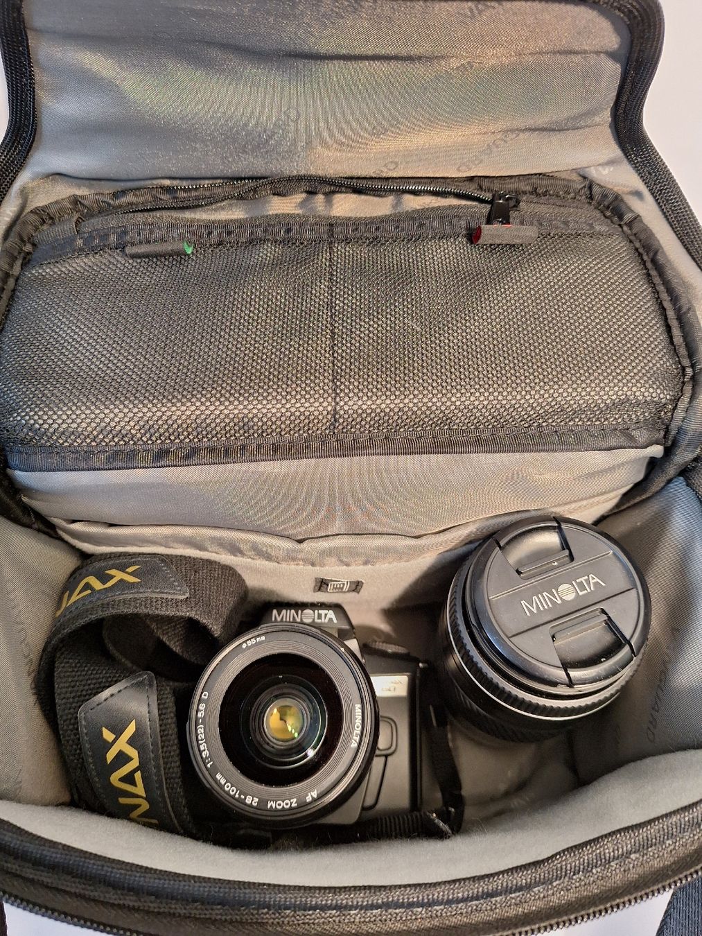 Minolta Fotocamera: Minolta DYNAX 60 + 2 Objektive – Usato da Pfäffikon SZ venduto da TobyPeterson 1