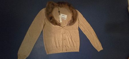 Strickjacke Blumarine Gold Tal. 44 neu ungetragen