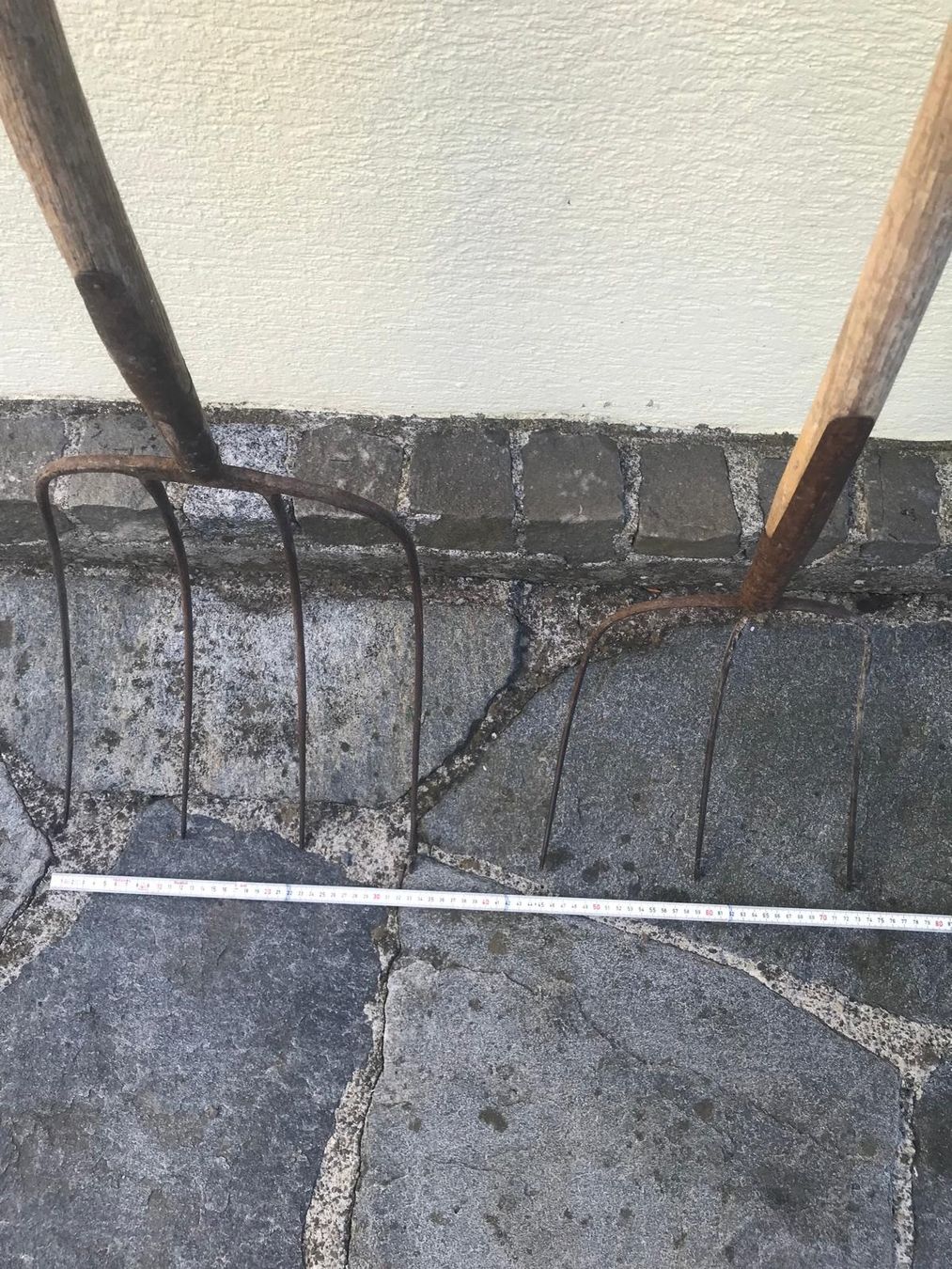 Tutti gli attrezzi: Mist- und Grasgabel, uralt – Usato da Niederurnen venduto da Guste 3
