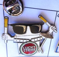 Pin Lucky  Schlagzeug
