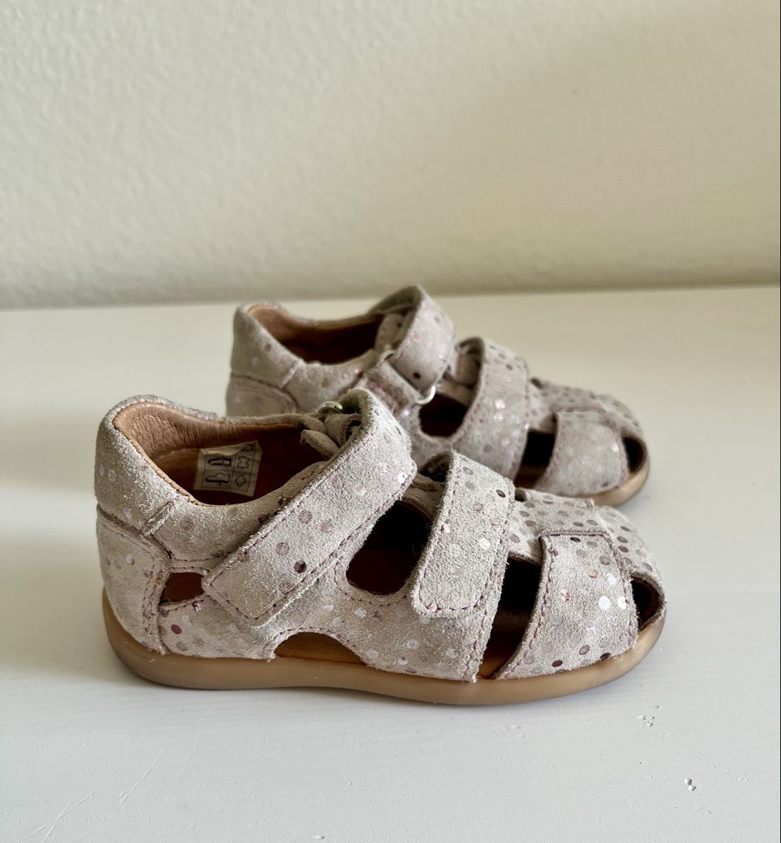Froddo Schuhe für Jungen: Froddo Sandalen Grösse 22  – Gebraucht aus Winterthur von Mahonyy