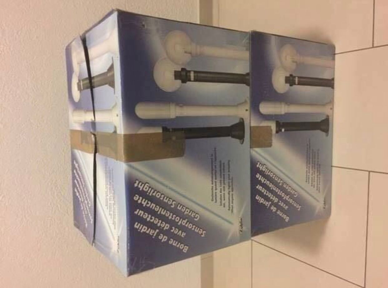 Lampade: Gartenlampe 2 stk mit Bewegungsmelder – Usato da Schöftland venduto da lazer04 2