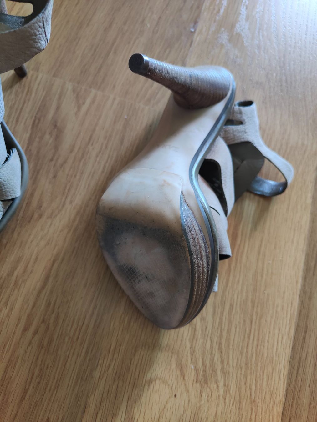 Zara Scarpe da donna: Sandalen mit Absatz 39 – Usato da Zürich venduto da tweetys78 3