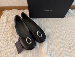 Ballerines Massimo Dutti cuir noir size  40 NEW