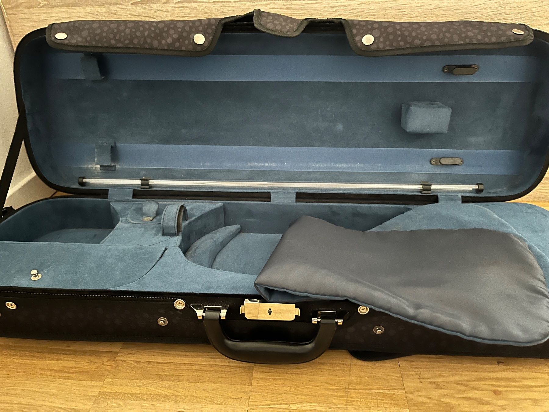 Strumenti musicali: Étui de violon 4/4 avec compartiment pour partition – Usato da Genève venduto da Lalafanny66 3