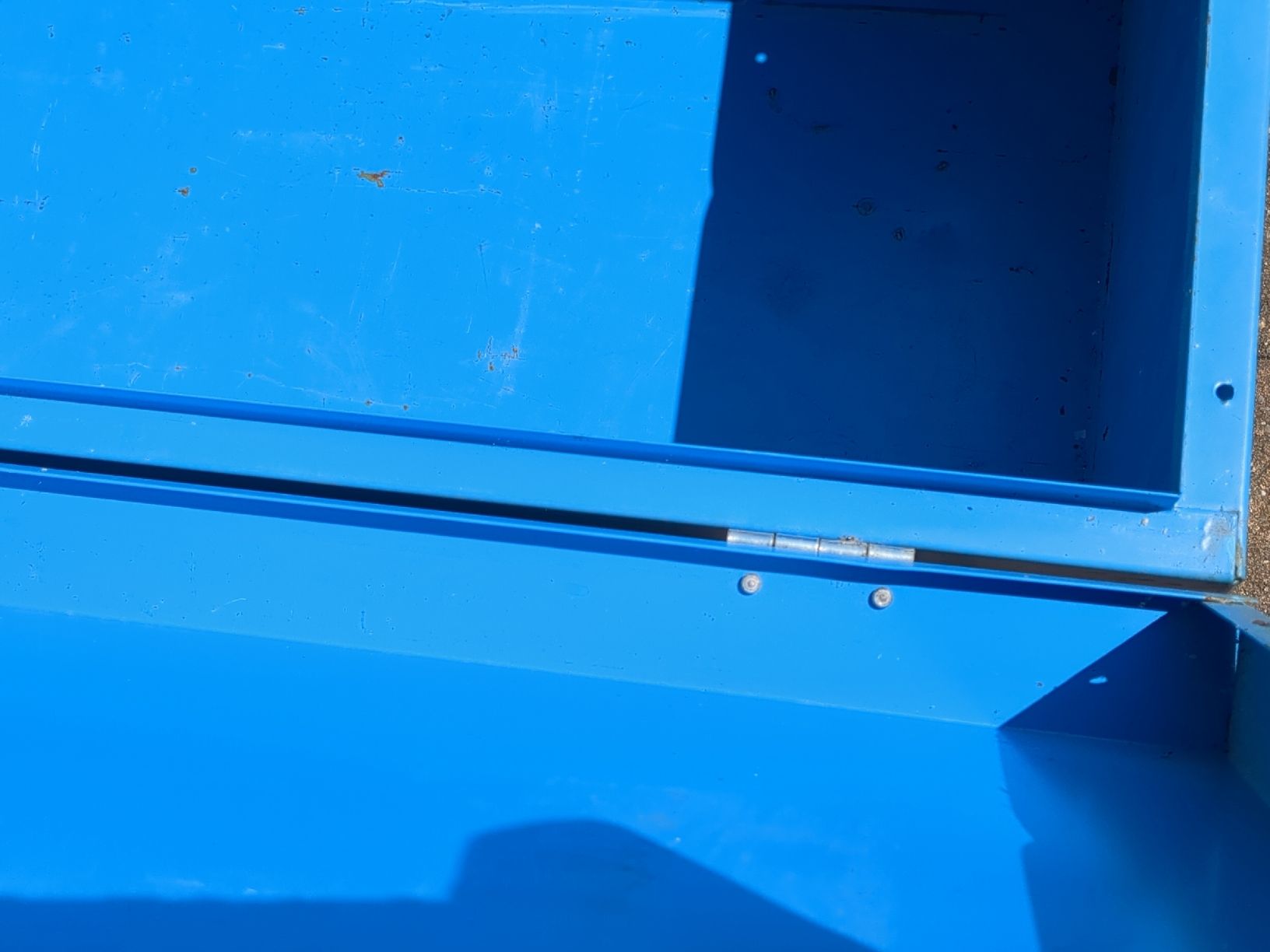 Recipients et similaires: Blaue Metall/Blech Werkzeug Box – D'occasion à Reutigen par pe.sp 6