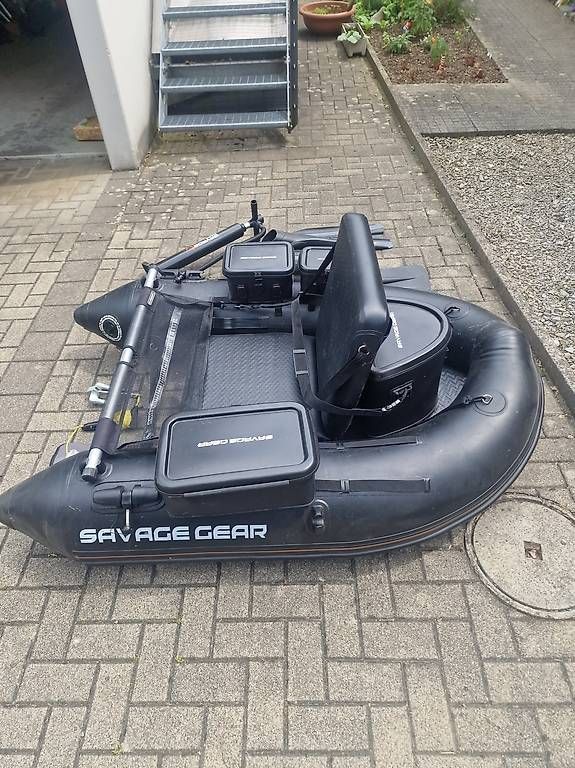 Barche: Belly Boat Savege Gear – Usato da Kerns venduto da J.Gaglia