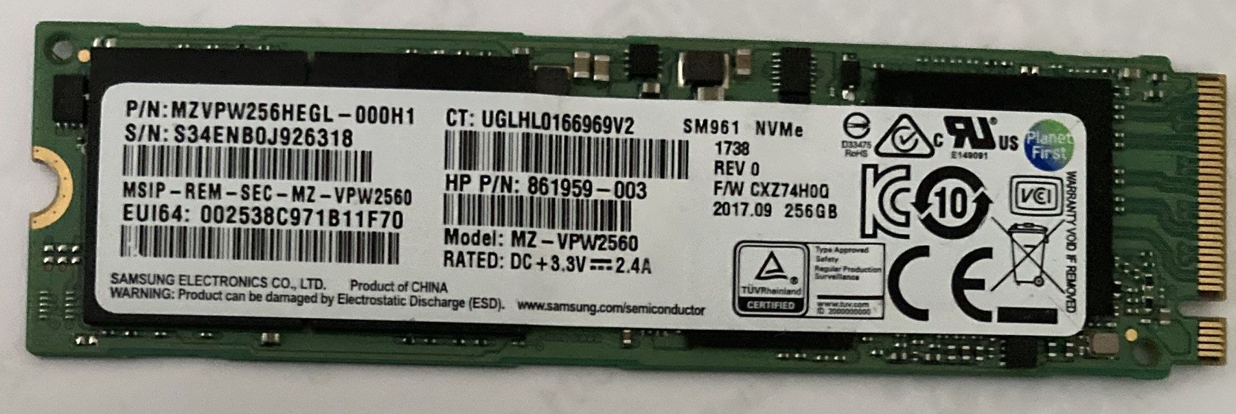 Samsung Harddisks: Samsung NVMe SSD 256GB mit Win 11 – Gebraucht aus Tagelswangen von Harubi2