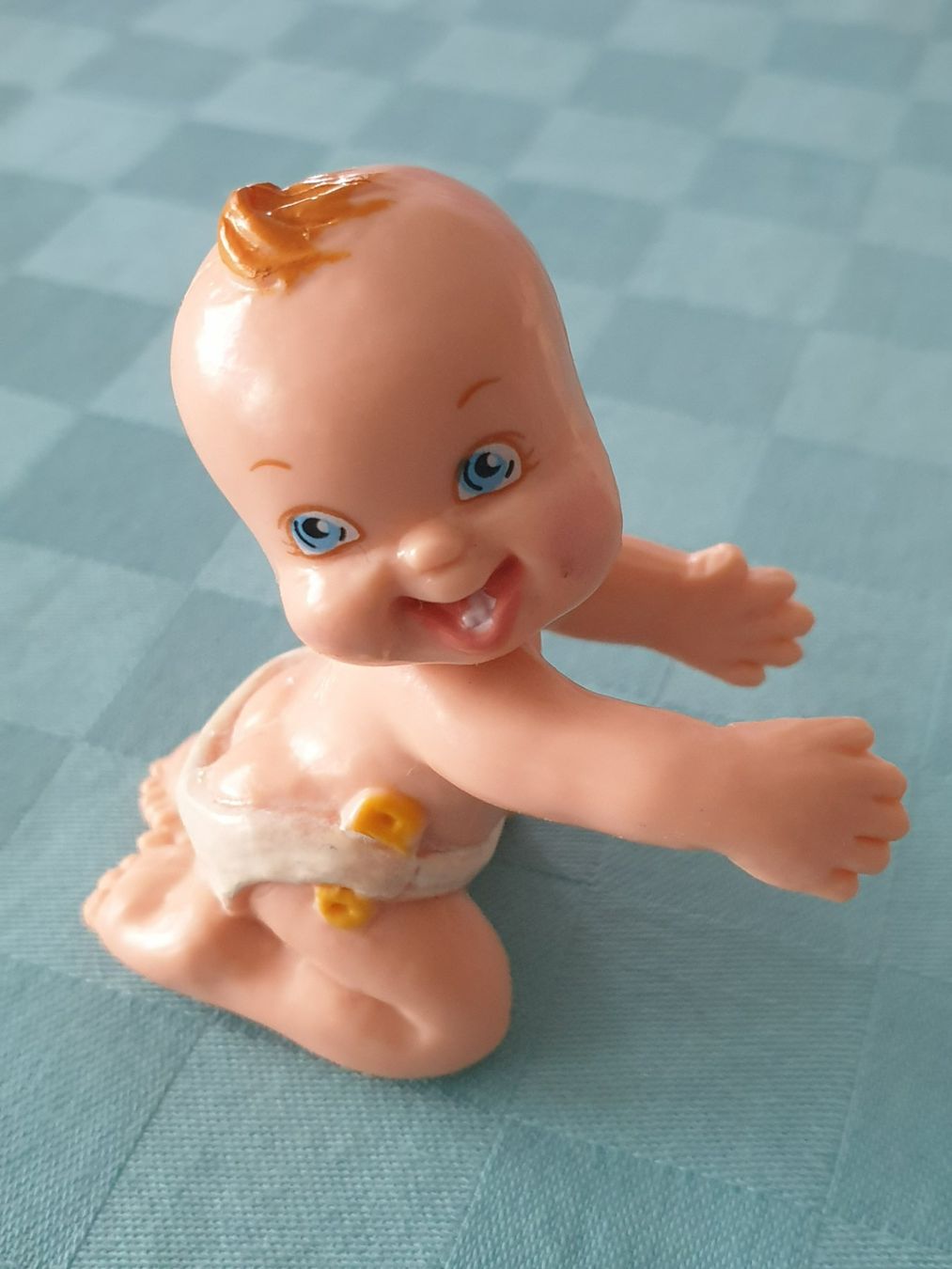 Figuren: Baby Figuren Figur – Gebraucht aus Mörschwil von spirspi 2