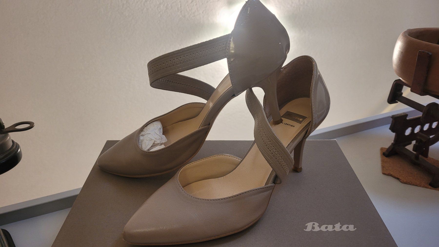 Scarpe da donna: Schuhe Gr 37 – Usato da Herznach venduto da raycecile 1