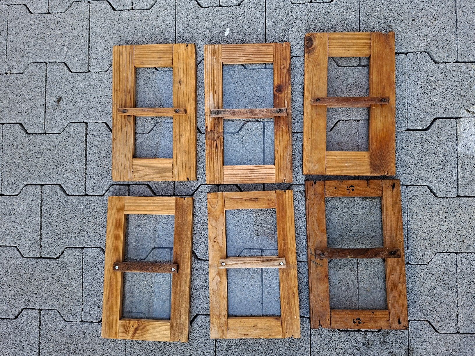 Cornici: antike Holzrahmen mit Glas 18.5 x 30 cm – Usato da Russikon venduto da Eichhalde