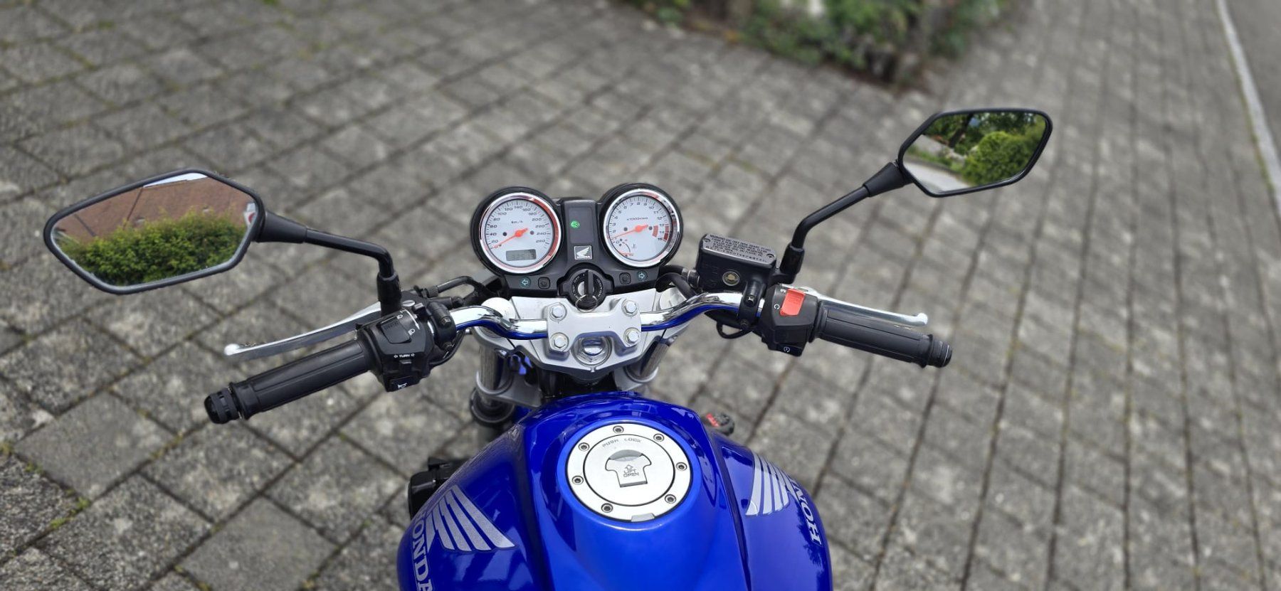 Honda Strada: Honda CB600F Hornet – Usato da Messen venduto da Piratenlady 8