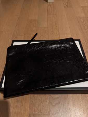 Clutch leder all saints/last price