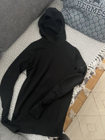 NIKE FUNKTIONSPULLOVER SCHWARZ WIE NEU GR XS