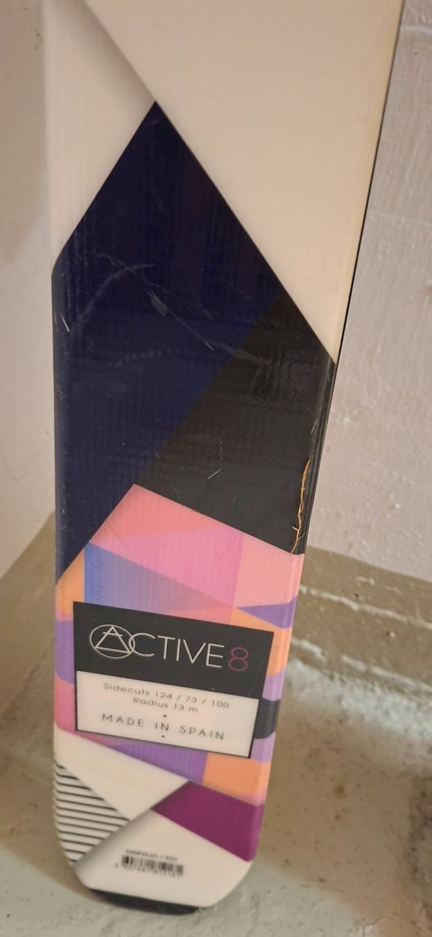Dynastar Sci: Paire de ski Dynastar Active 8 Rocker – Usato da Signy venduto da oli_sn9g 2