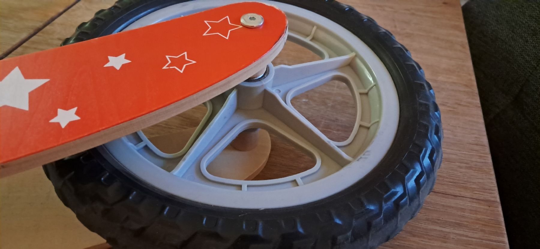 Véhicules pour enfants: Holzlaufrad – D'occasion à Nidau par Darkpooh 5