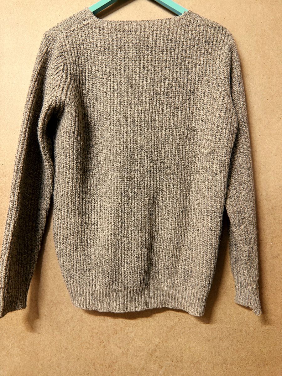 Pullover & Sweatshirts: Pullover for Fall size M – Gebraucht aus Vevey von ledidream 1