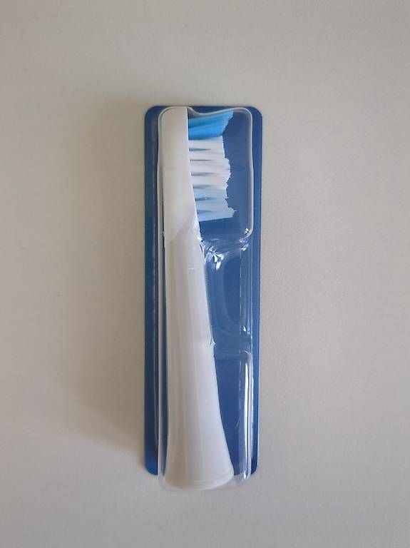 Zahnpflege: Zahnbürste Oral-B – Gebraucht aus St. Gallen von tj19 2
