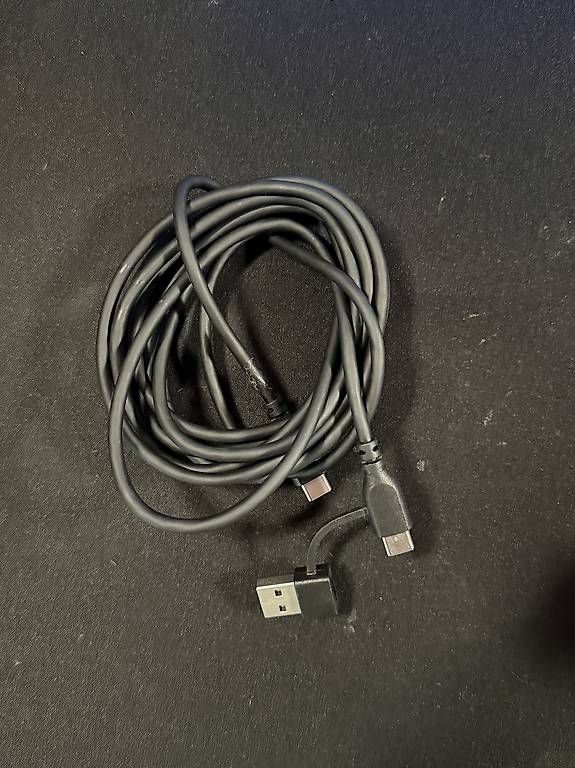 Microphones: FIFINE K688  Microphone dynamique XLR – D'occasion à St-Aubin-Sauges par dow_g6cc 3