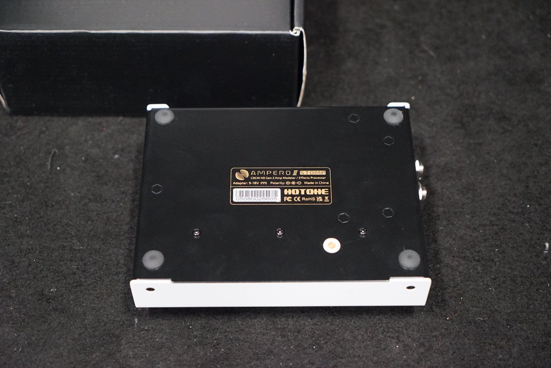 Strumenti musicali: Hotone Ampero II Stomp neuwertig – Nuovo (secondo la descrizione) da Ortschwaben venduto da Musictrade 6