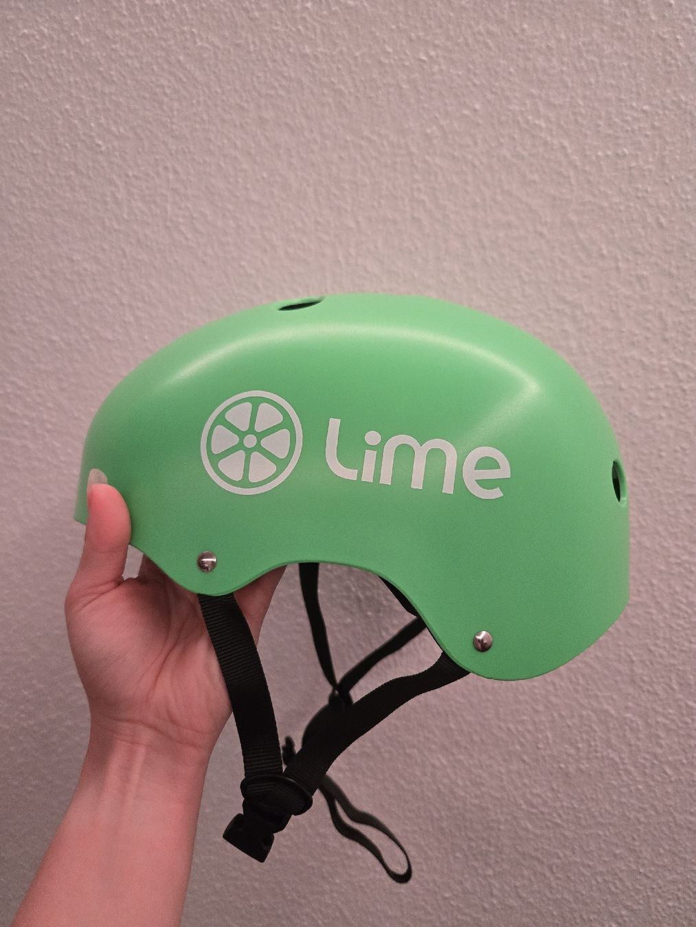 Caschi: Schutzhelm Lime neon-grün NEU – Nuovo (secondo la descrizione) da Spreitenbach venduto da aar_zs8f
