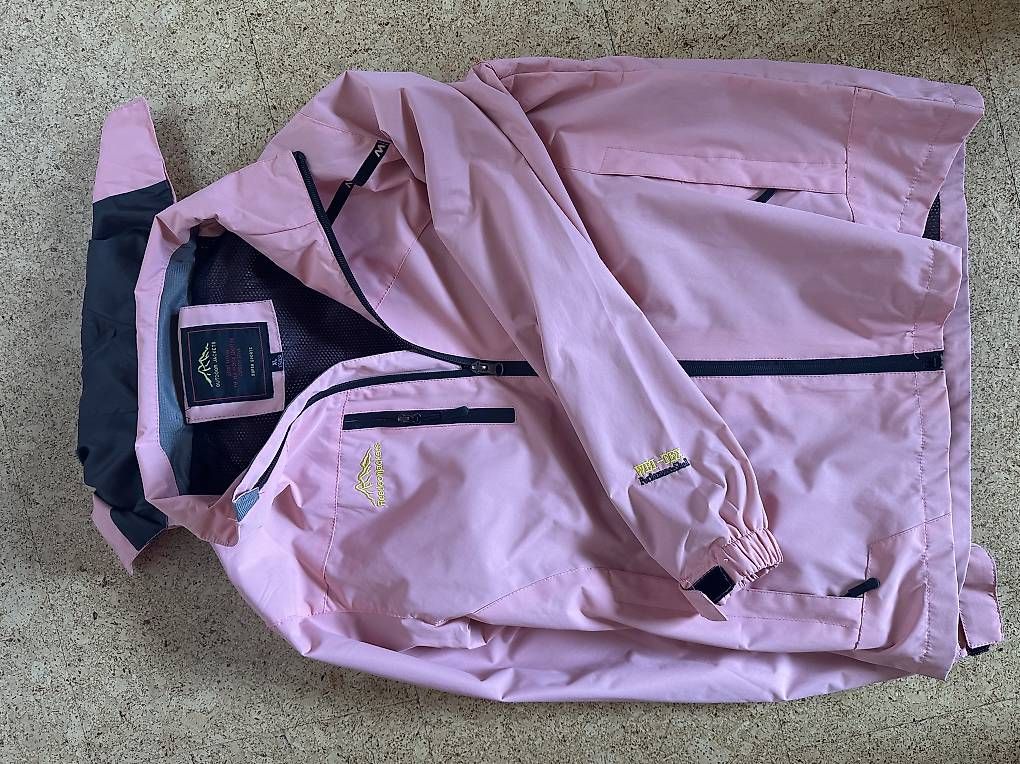 Vestes: Regenjacke outdoor – D'occasion à Schleitheim par eni_m5qb