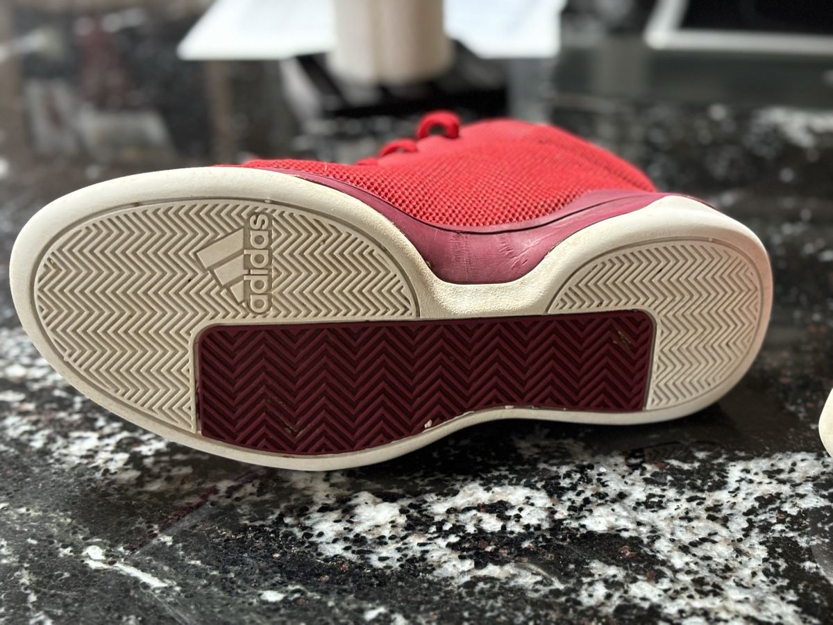 Chaussures hommes: Baskets ADIDAS – D'occasion à Porrentruy par Zamourette 2